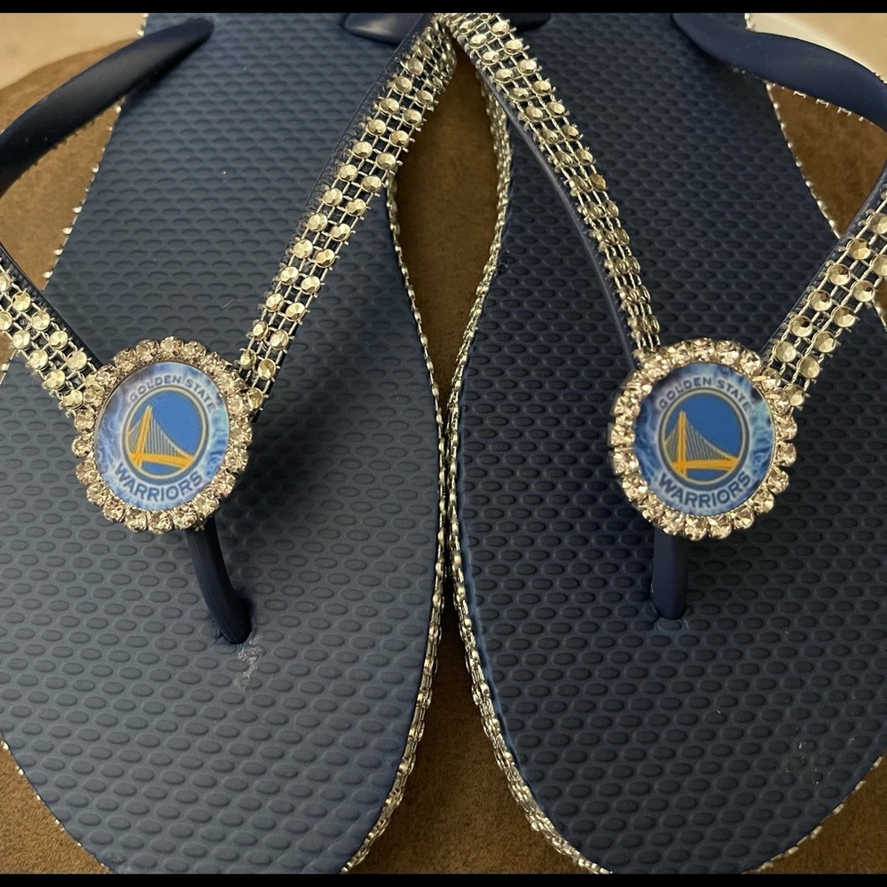 Golden state warriors flip flops